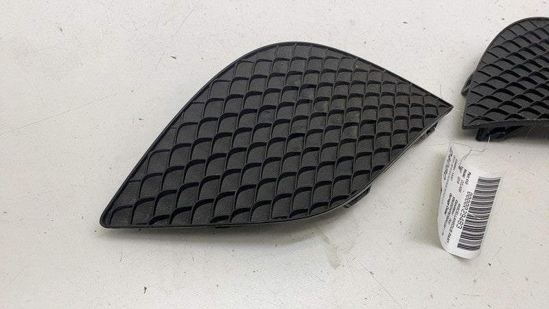2058855201 15-18 Mercedes C-Class Bumper Lower Left/Right Grille Trim 2058855201/2058855101