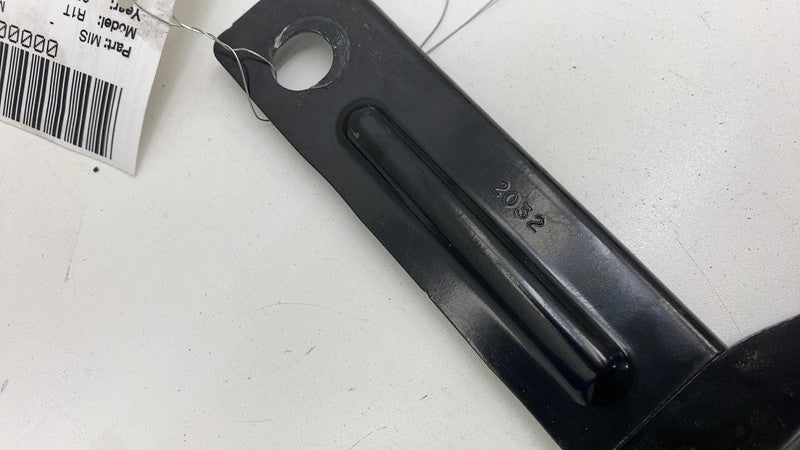 ⭕2022-2024 Rivian R1T Under Body Brace Center Mount Support Bracket Assembly OEM