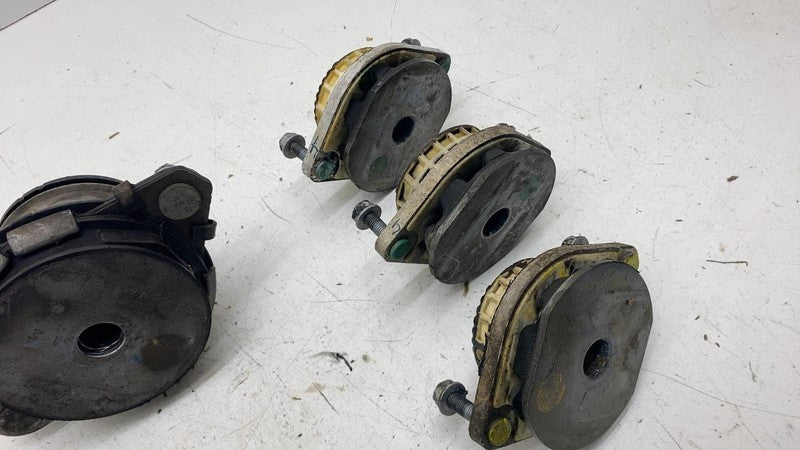 ⭕ 2019 2020 2021 2022 2023 2024 Ram 3500 Body Hold Down Cushion Mount