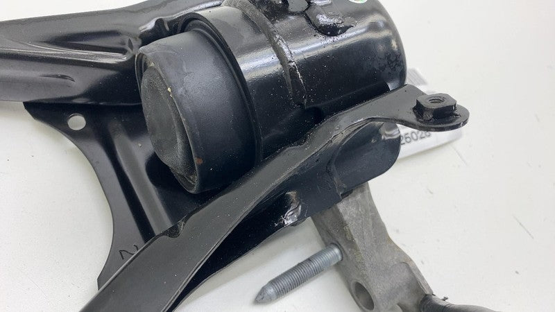 ⭕ 2018 2019 2020 2021 2022 Toyota C-HR Transmission Mount Right RH