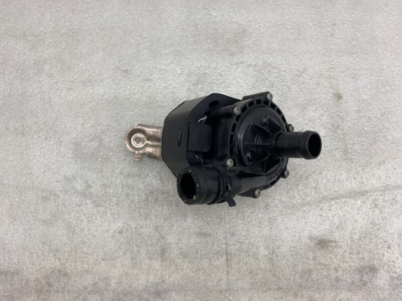 105452900 2016 2017 2018 2019 2020 Tesla Model X MX Auxiliary Coolant Water Cooling Pump