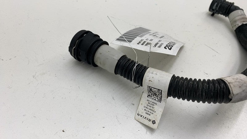 PT00061734D ⭕ 22-24 R1T R1S Front Right Quad Motor Coolant Cooling Hose Pipe RH PT00061734-D