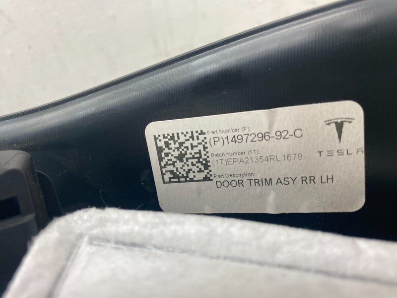 1079742 00 A ⭕20-23 Model Y Rear Passenger Side Door Panel Trim Card Black Right 1497296-92-C