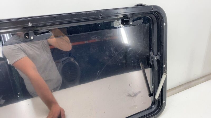⭕ 2014-2021 Ram ProMaster 1500 2500 3500 Rear 2nd Row Door Panel Glass Window
