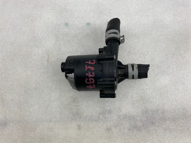 105747300F 2012-2020 Tesla Model S MS Auxiliary Water Coolant Pump Assembly 1067473-00-F
