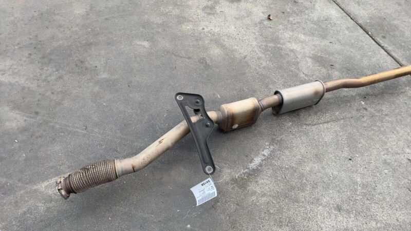 9807030 ⭕ 2011-2016 Mini Cooper Countryman S Exhaust Muffler Complete Assembly 9807030