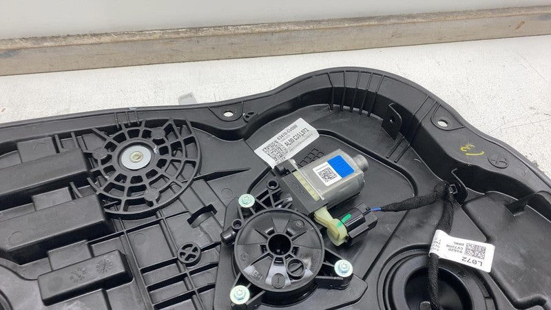 2022-2024 Kia EV6 Rear Driver Side Door Window Regulator & Motor + Car