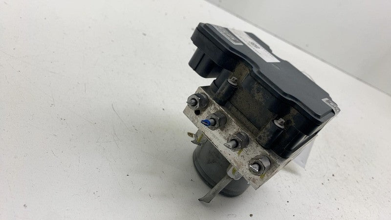 ⭕ 17-23 Tesla Model 3 Anti-Lock Brake System ABS Pump Module Unit 1044