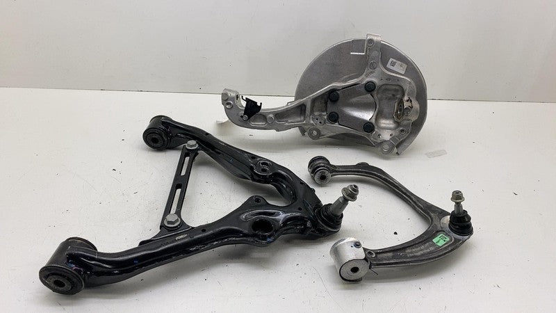 13549863 ⭕ 2025 Chevrolet Silverado 1500 Front Left Spindle Knuckle w/ Control Arm Links