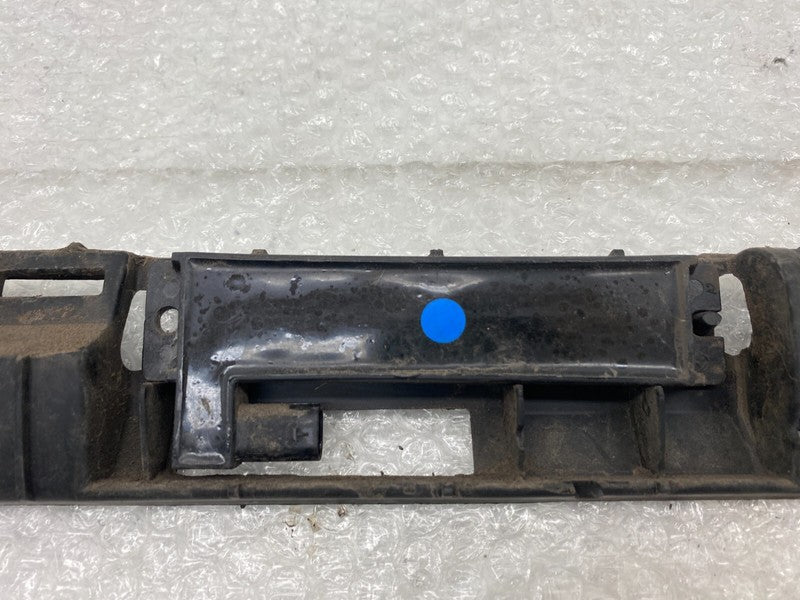 Does Not Apply 2016-2023 Tesla Model X Passenger Side Rocker Carrier Panel Trim Bracket Right