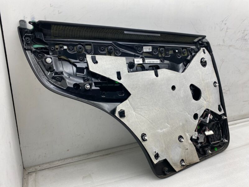 1036642-00-B ⭕ 2016-2020 Tesla Model X Rear Right Carrier Door Panel Trim Pad w/ Card Molding