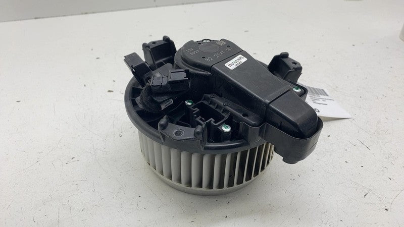 ⭕ 2014-2017 Jeep Wrangler Heater Air Conditioning Blower Motor Fan OEM Assembly