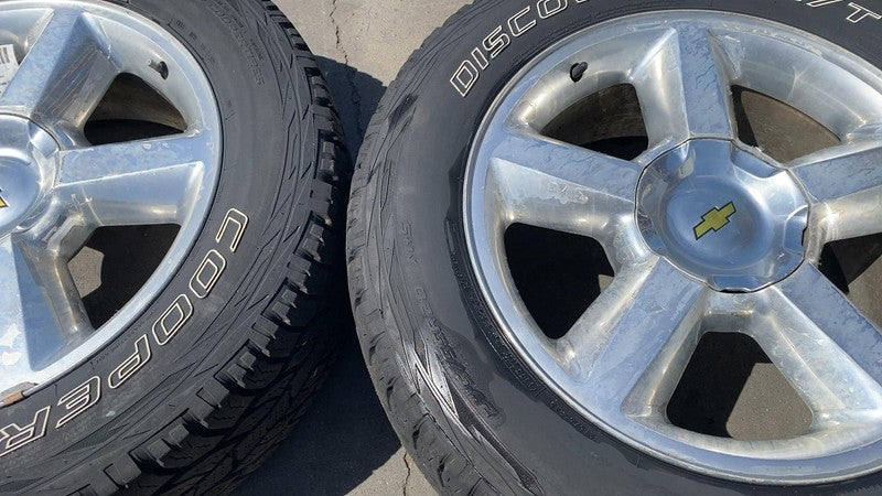 9596954 ⭕ 14-19 Chevrolet Silverado 1500 Pair of 20x9 Wheel Rim 5 Spoke w/ Tire 9596954