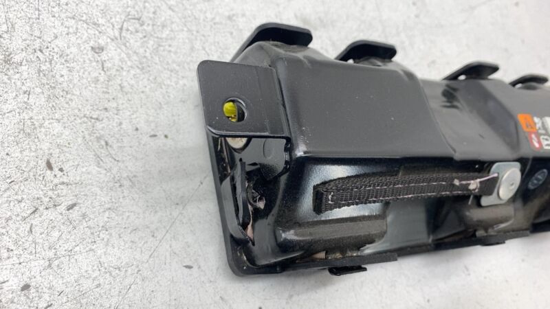 100526000E 2012-2015 Tesla Model S Passenger, Driver Knee Airbag LH & RH Fits either side