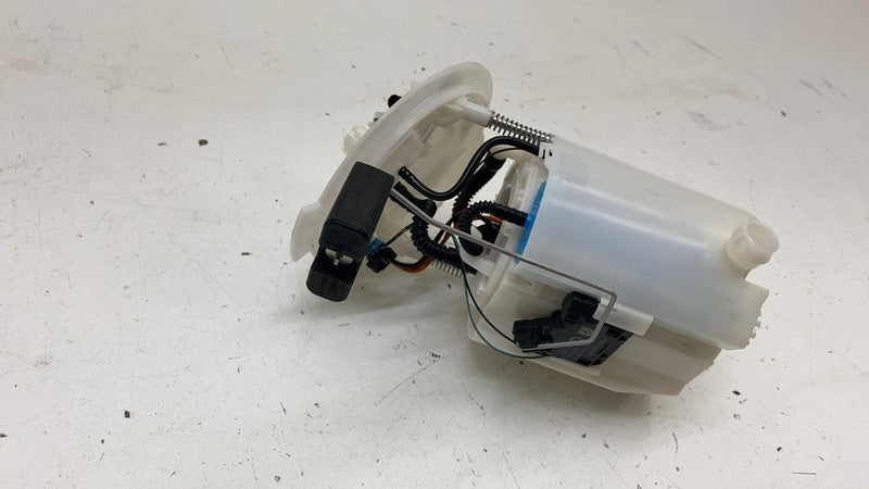 A2054704900 ⭕ 2017-2023 Mercedes-Benz C300 W205 Engine Fuel Gas Tank Pump Unit A2054704900