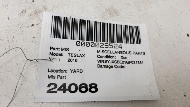 103676700A 16-20 Model X Safety Restraint Control Module Computer (Crash Data) 1036767-00-A