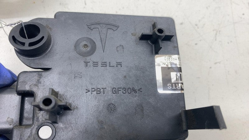 ⭕ 17-23 Tesla Model 3 Rear Bumper BCM Computer Body Control Module 109