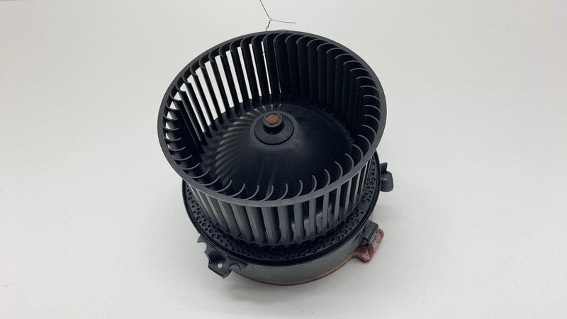 F 011 500 123 2017-2023 BMW 530e G30 Front HVAC Heater A/C Main Air Condition Blower Fan Motor