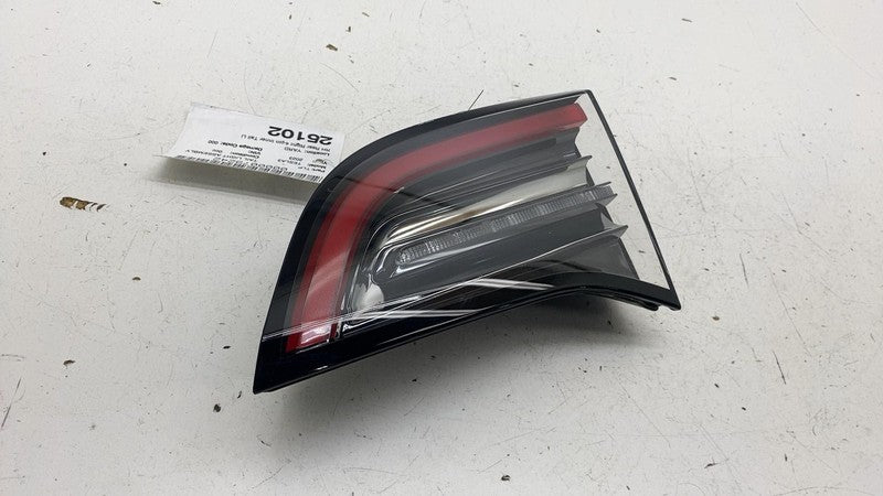 ⭕ 2017-2023 Model 3 Rear Right Inner Taillight LED Tail Lamp 4-Pin 150