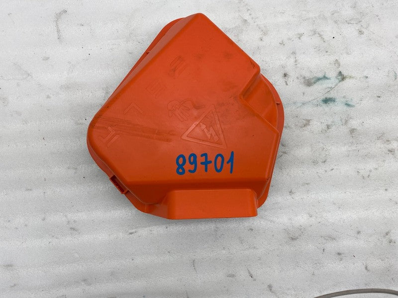 1096326 00 C ⭕17-23 Tesla Model 3 Charge Port System Inlet Close Out Panel Cover 1096326-00-C