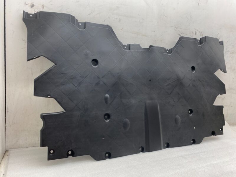 158816500C 2021-2024 Tesla Model S X Rear Underbody Lower Diffuser Aero Splash Shield Cover