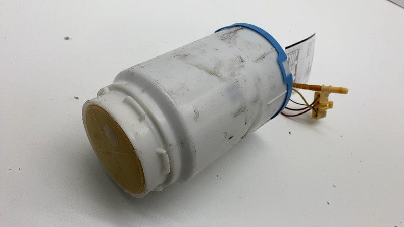 2011-2018 Porsche Cayenne Passenger Side Gasoline Tank Fuel Pump Right