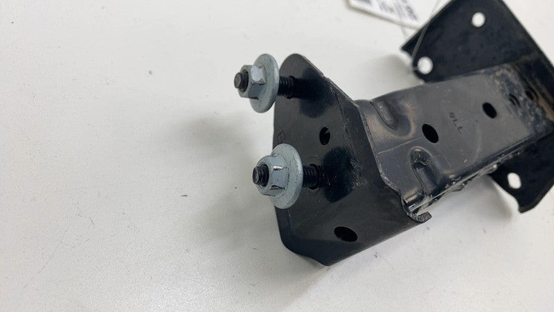 ⭕ 23-24 Toyota Prius Front Driver Side Reinforcement Bumper Bracket Support Left