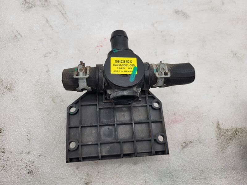 2016-2020 Tesla Model X 3-Way Coolant Valve Motor Actuator System 1064225-00-C