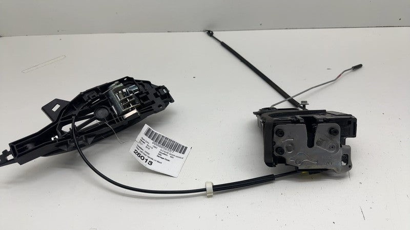 ⭕ 2014-2019 Chevrolet Silverado 1500 Rear Left Exterior Door Handle w/ Actuator