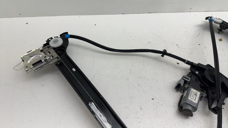 ⭕ 2016-2020 Tesla Model X Front Right Door Window Regulator & Motor 10