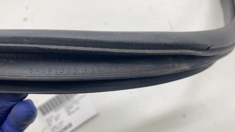 ⭕ 18-23 Subaru XV Crosstrek Front Passenger Door Body Weatherstrip Seal Right RH
