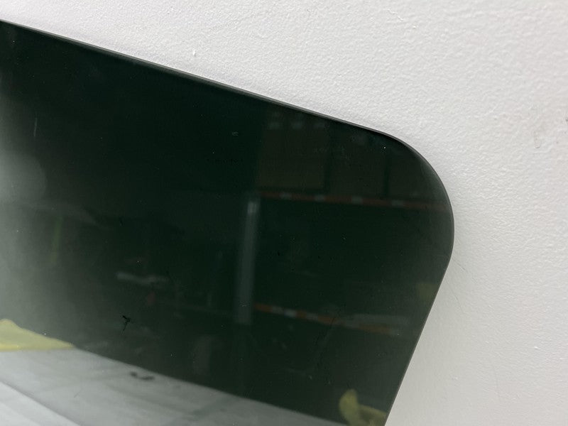 ⭕2018-2024 Jeep Wrangler 4XE Rear Passenger Side Door Window Glass Rig