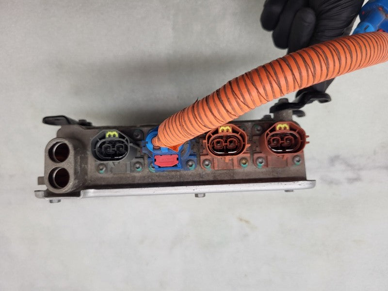 102884301A ⭕ 12-15 Tesla Model S Front High Voltage Distribution Junction Box 1028843-01-A