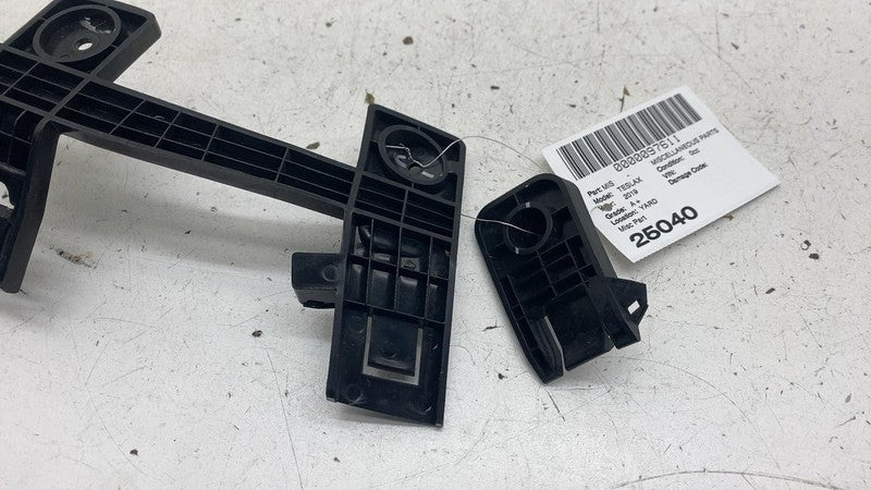 ⭕ 16-20 Model X Inner & Outer Left Headlight Bracket 1046957-00-F/1046