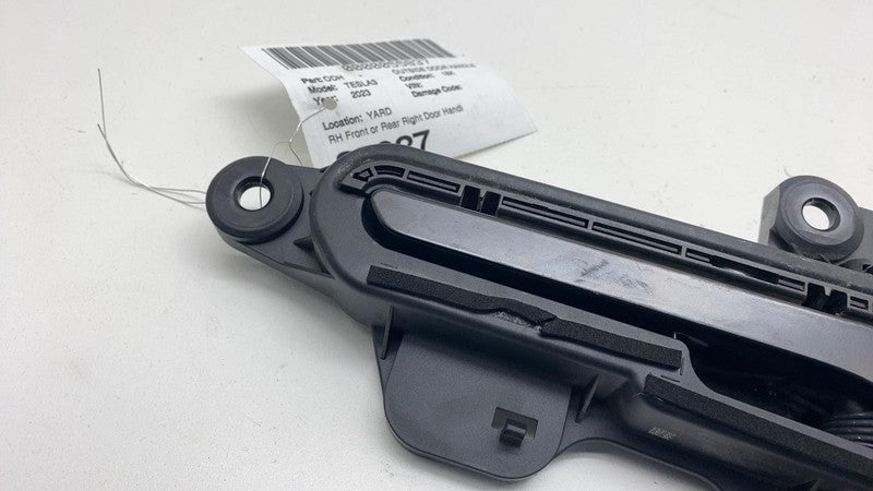 1528115-00-D 2020-2024 Tesla Model 3 Y Front or Rear Right Exterior Outer Door Handle Black