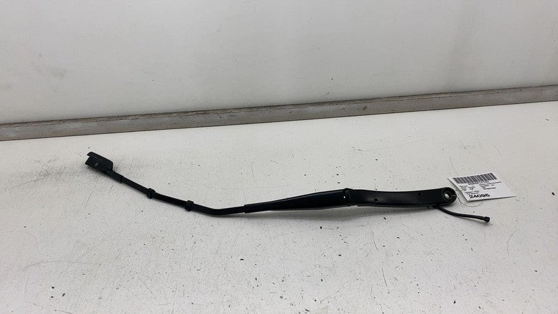 ⭕ 2024-2025 Tesla Model 3 M3 Front Left or Right Windshield Wiper Arm