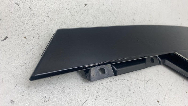 4KE 839 903 ⭕ 19-23 Audi E-Tron Rear Left Door Window Rearward Applique Molding 4KE839903