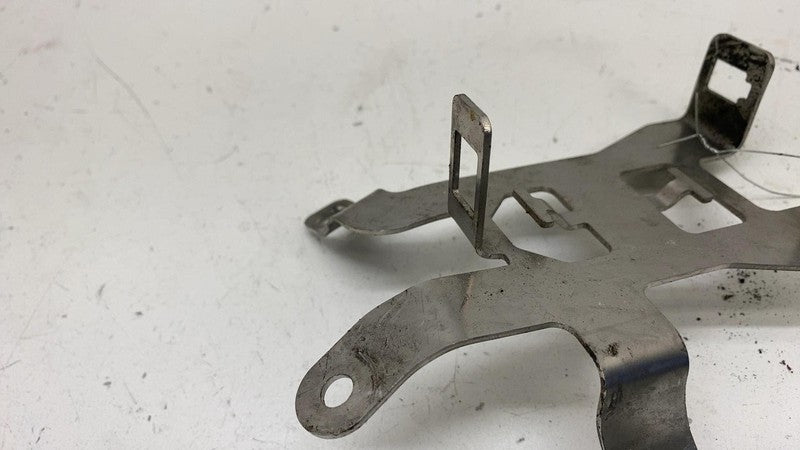 8481574 ⭕ 2021-2023 BMW 530e Engine Water Coolant Thermostat Mount Bracket 8481574-01