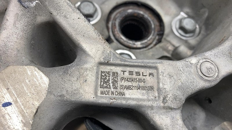 142041500G 2021-2024 Tesla Model S Rear Left Spindle Knuckle Wheel Hub w/ Rotor Shield LH