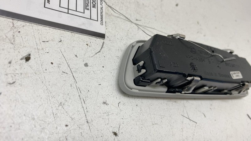 8W0947111 ⭕19-23 Audi E-Tron Quattro Rear Interior Overhead Roof Dome Light Lamp 8W0947111