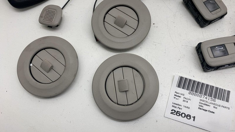 ⭕17-24 Chrysler Pacifica SET of Roof Dome Light + Noise Reduction Mic