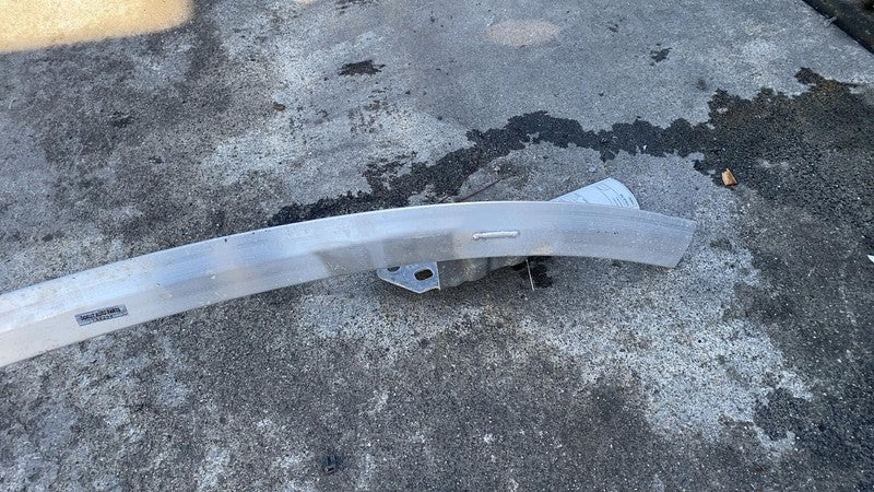 108489400B 2017-2023 Tesla Model 3 Front Bumper Reinforcement Impact Bar Ankle Catcher Assy