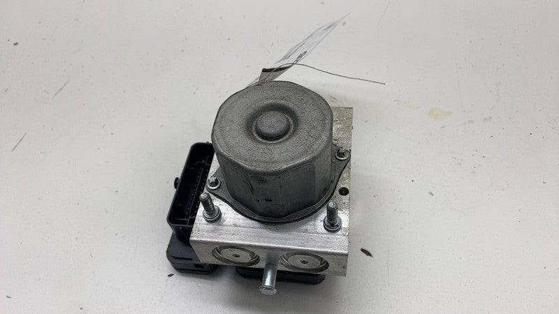 600636300D ⭕ 12-15 Model S MS Hydraulic ABS Anti-Lock Brake System Pump Module 6006363-00-D