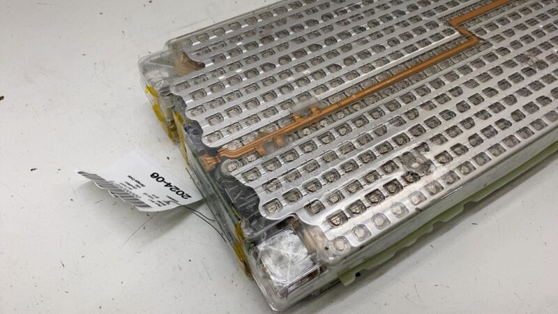111660800B 16-20 Model S X High Voltage 6.4kWh Battery Module 100KWH 24V 287AH 1116608-00-B