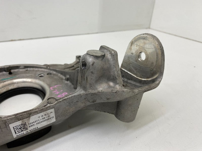 104437100D ⭕ 17-23 Model 3 Y Front Driver Side Upper Strut Mount Bracket Left 1044371-00-D