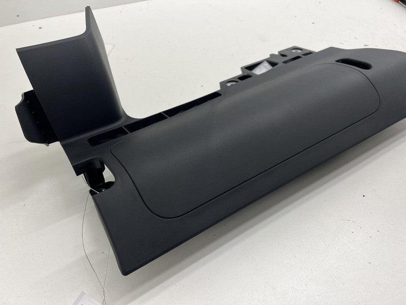 2026 Tesla Model Y Juniper Front Driver Lower Knee Safety Airbag Modul