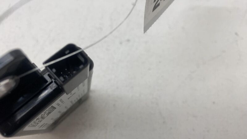 178058000C ⭕ 24-25 Tesla Model 3 Interior End Point Module Booster Universal 1780580-00-C