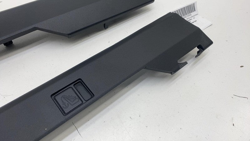 ⭕ 24 Cybertruck Rear Left & Right 2nd Row Seat Cover 1840064-00-C/1819