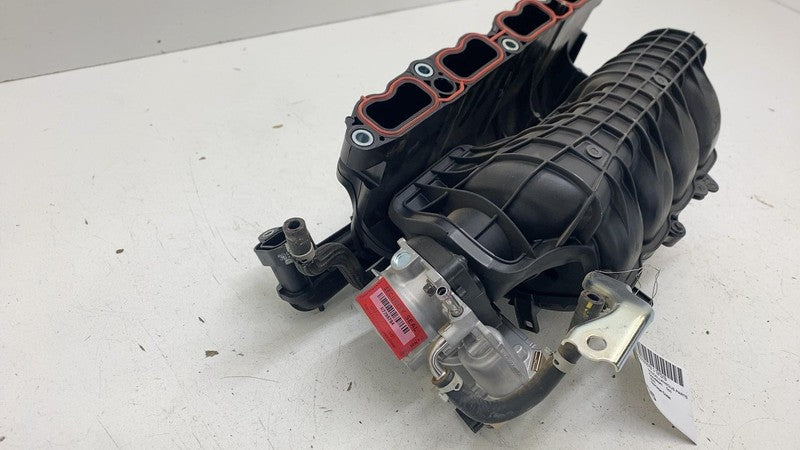 ⭕ 2023-2024 Toyota Prius Engine Intake Manifold 2.0L FWD DOHC w/ Throttle Body