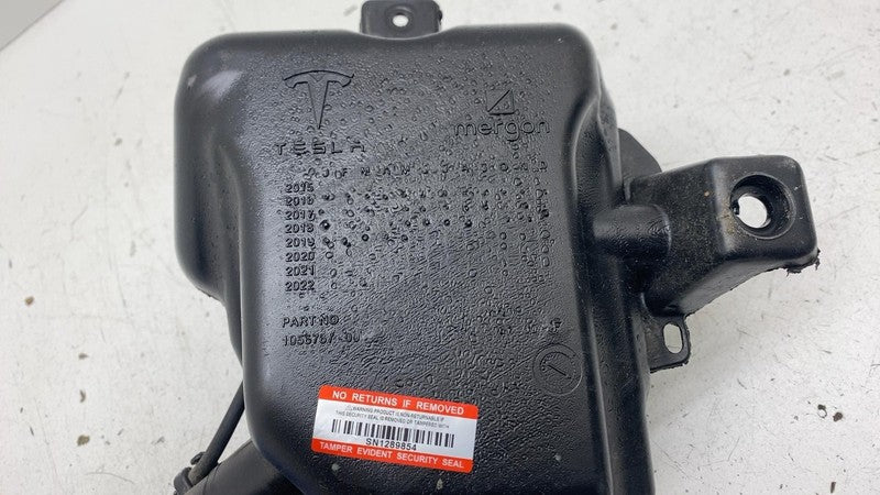 ⭕ 16-20 Model X MX Windshield Washer Bottle Reservoir Tank w/ Pump 105